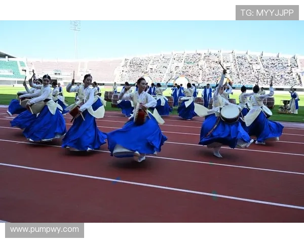 足球明星携手合作官方网站开启全球体育新纪元共同打造梦想平台
